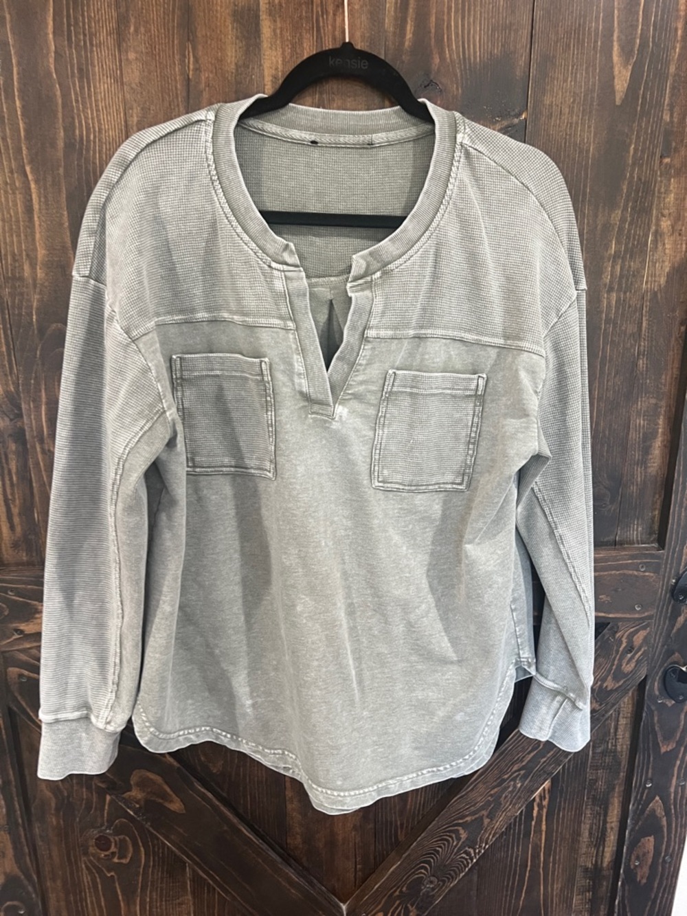 Casual Grey Pullover Top with Chest Pockets